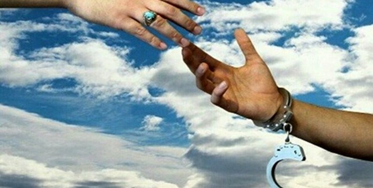 آزادی 19 نفر از محکومین جرایم غیرعمد استان مرکزی با کرامت بانوی دوعالم