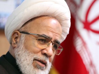 مکتب اسلام انسان‌های بی‌ادعا و مخلص می‌خواهد