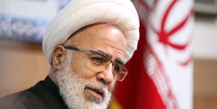 مکتب اسلام انسان‌های بی‌ادعا و مخلص می‌خواهد