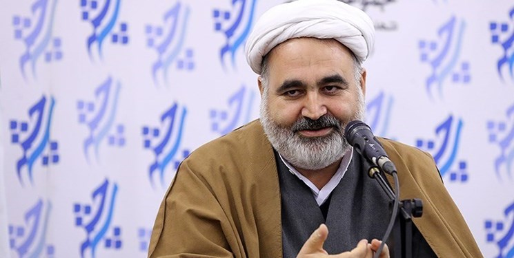 حوزه و دانشگاه، دو بال انقلاب است