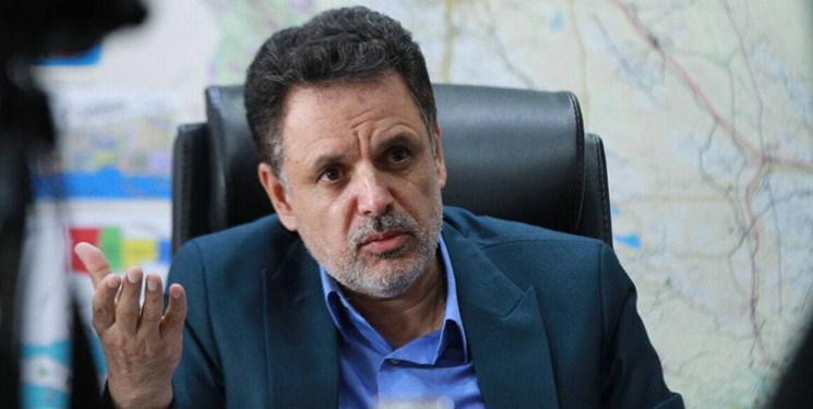 شروع تحویل بنزین 1500 تومانی در جایگاه؛ 2450 پمپ‌بنزین آفلاین خدمات می‌دهند