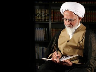 آیت‌الله جوادی آملی: حوزه و دانشگاه نباید فقط مقلد باشند
