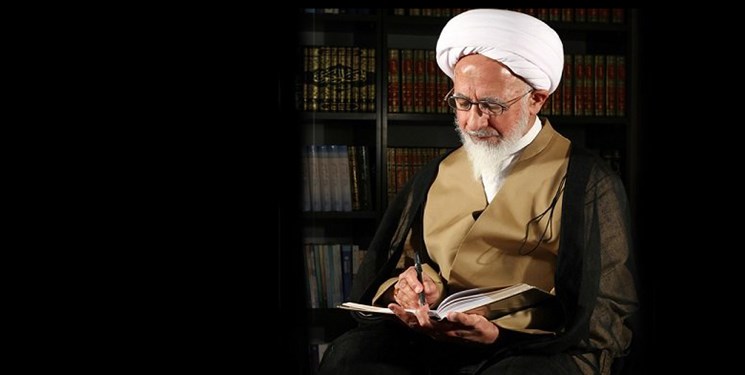 آیت‌الله جوادی آملی: حوزه و دانشگاه نباید فقط مقلد باشند