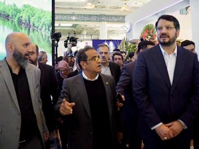 وزیر راه و شهرسازی از محصولات گروه بهمن بازدید کرد