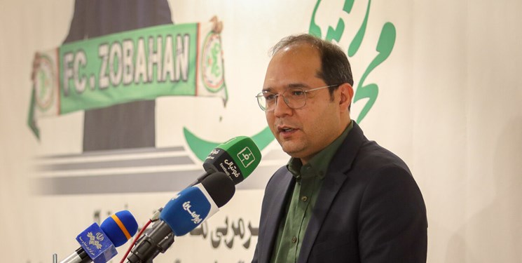 ربیعی: بازیکنان ذوب‌آهن باید برای پیشرفت تیم هر روز بجنگند