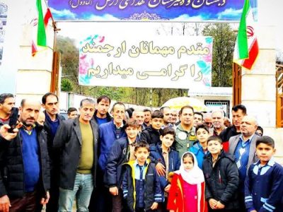تجهیز و نوسازی مدرسه روستایی در فومن به همت ارتش