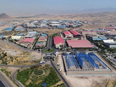 جنوب کرمان روی ریل پیشرفت قرار گرفته است