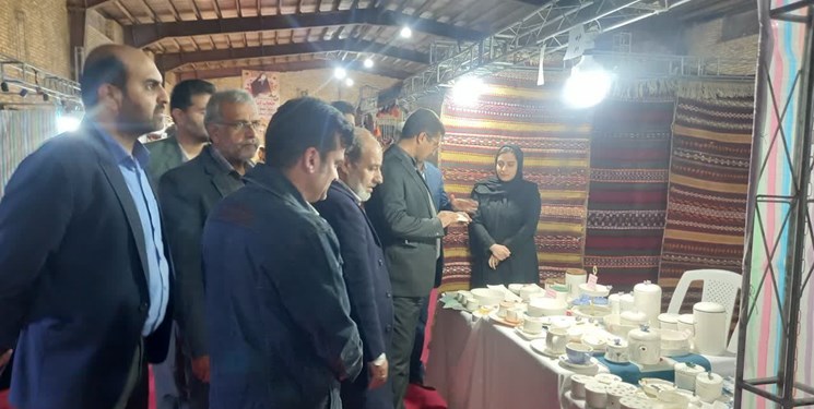 برپایی نمایشگاه توانمندی‌ها، تولیدات و سوغات در قاینات