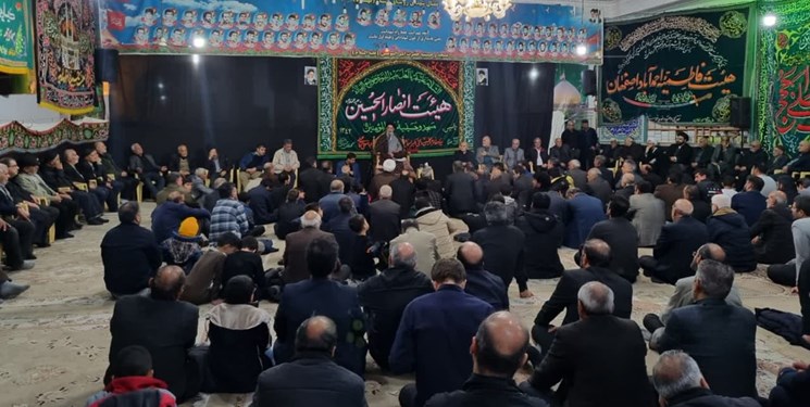 امام جمعه اصفهان: حضور حداکثری پای صندوق های رای، جهادی برای تدوام تنها حکومت اسلامی جهان است
