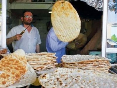 کبود سهمیه آرد در « آبدانان » ناشی از میزان فعالیت نانوایی‌ها است