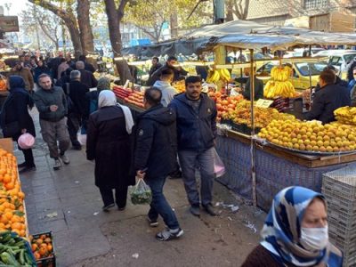 برگزاری رویداد چله بازار در مشهد به مناسبت شب یلدا
