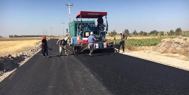 آسفالت ۲۹۵ کیلومتر راه اصلی و روستایی لرستان