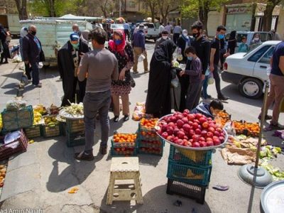 دستفروشان پیاده‌راه سعدی به مکان دیگری منتقل شوند
