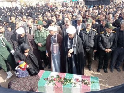 استقبال از شهدای گمنام، وحدت مردم را به نمایش می‌گذارد