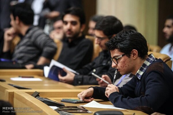 نخستین گروه نخبگان در طرح شهید موسوی جذب سازمان انتقال خون شدند