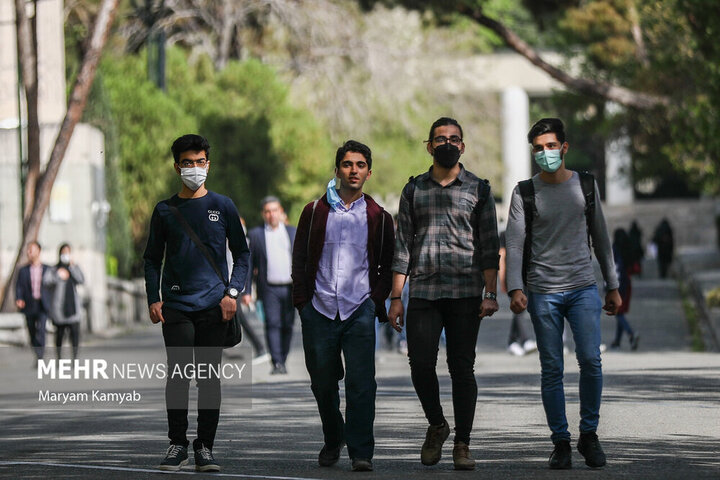 دانشجویان کارشناسی نیازهای کشور را شناسایی و راه حل ارائه دهند