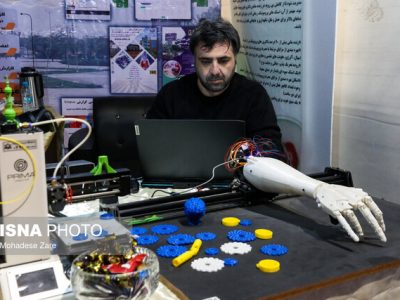 نمایشگاه دستاوردهای برتر سربازان فناور در شرکت‌های دانش‌­بنیان