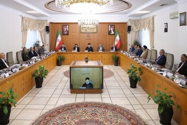 شهید سلیمانی با مجاهدت خود در مسیر مقابله با باطل تبدیل به یک مکتب شد