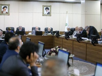احکام برنامه هفتم برای مناطق آزادمنطبق برسیاست‌های کلی نیست