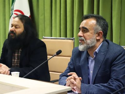 ملاک سخنانم در نشست تئاتر فجر زیرسوال بردن زحمت کوروش زارعی نبود