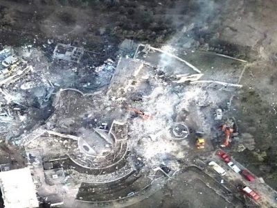 مشت محکم «سپاه اسلام» بر دهان جاسوس‌ها و تکفیری‌ها/عصبانیت «تروریست‌های کت و شلواری» از پاسخ سخت