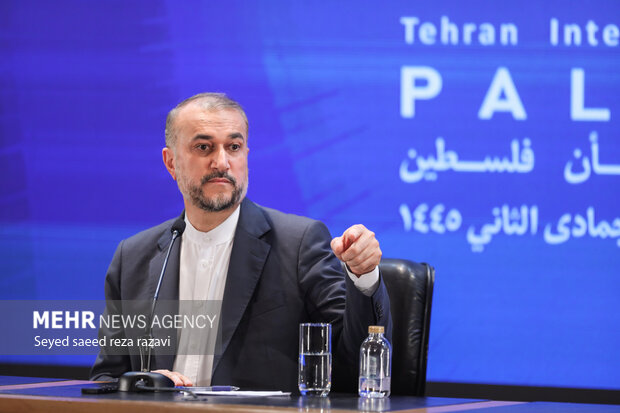 فعالیت مستشاران نظامی ایران با قدرت ادامه خواهد یافت