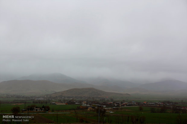 شنیدن یک آلبوم با الهام از بناهای تاریخی و طبیعت ایران