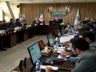 ضرورت تعیین تکلیف هرچه سریع‌تر مطالبات بانک‌ها/ باید در خصوص واگذاری املاک بانک‌ها تصمیم گیری شود