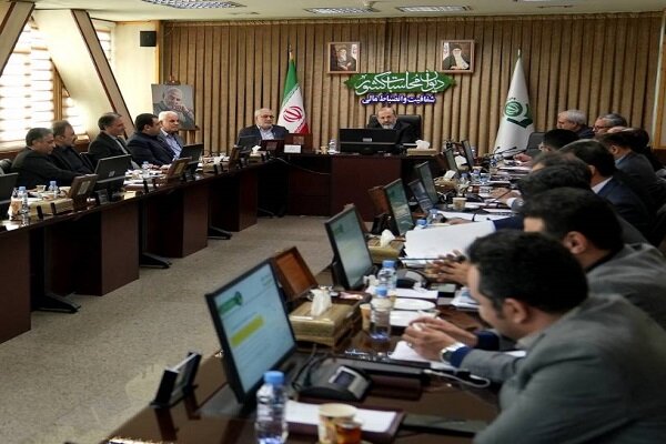 ضرورت تعیین تکلیف هرچه سریع‌تر مطالبات بانک‌ها/ باید در خصوص واگذاری املاک بانک‌ها تصمیم گیری شود