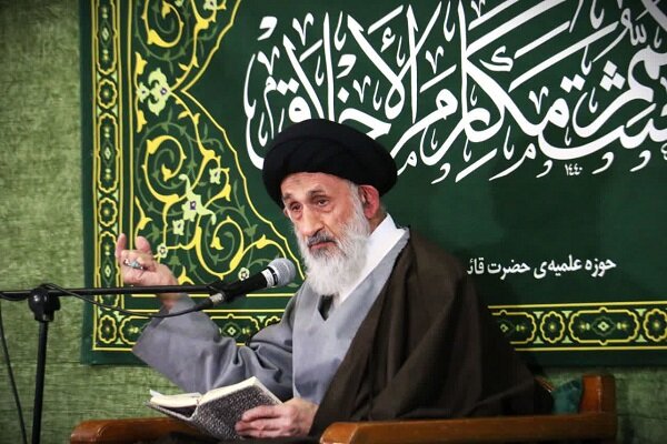 خوش خلقی مومن را به درجه روزدار شب‌زنده دار می‌رساند