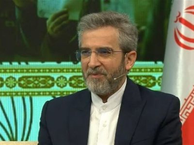 استقلال و پیشرفت دو نقطه نورانی انقلاب اسلامی هستند/ نقش مردم در ایران تزیینی نیست